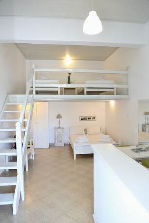 Imagen general del Hotel Irene\'s Residence. Foto 6
