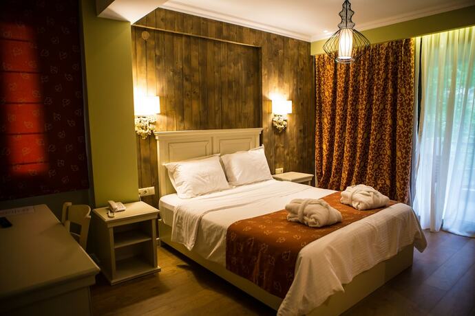 Imagen de la habitación del Hotel Irenes Resort. Foto 19