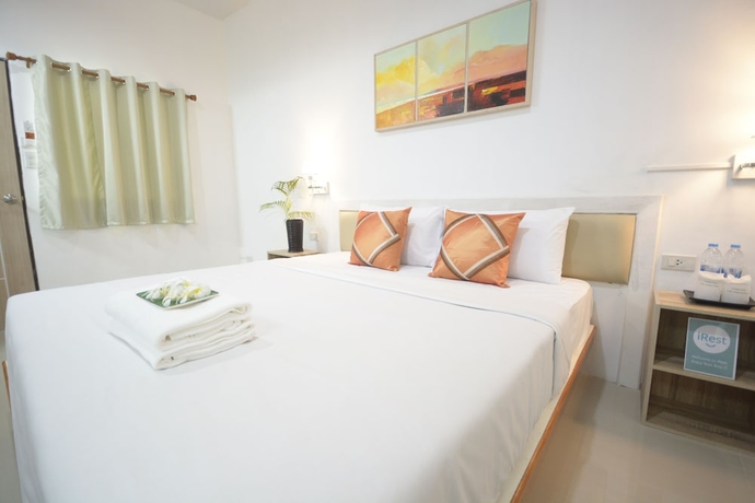 Imagen de la habitación del Hotel Irest Ao Nang Seafront. Foto 15