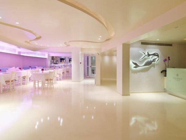 Imagen de los interiores del Hotel Iria Beach art hotel. Foto 18