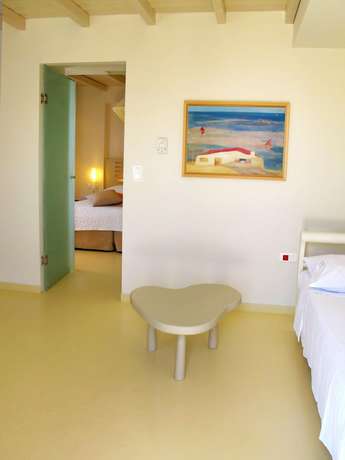 Imagen de la habitación del Hotel Iria Beach art hotel. Foto 14