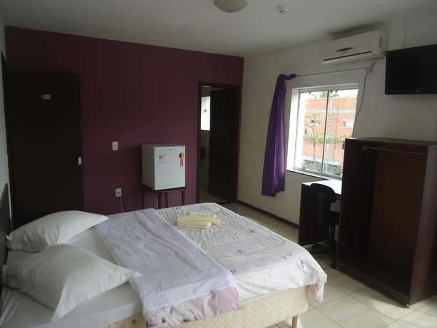 Imagen de la habitación del Hotel Iria's. Foto 2