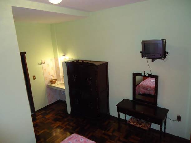 Imagen de la habitación del Hotel Iria's. Foto 18