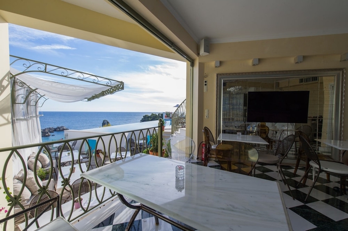 Imagen de los interiores del Hotel Irida Boutique. Foto 19