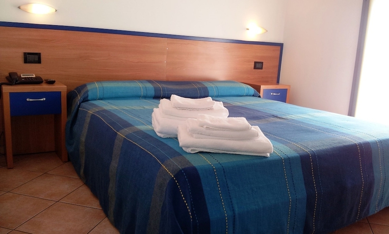 Imagen de la habitación del Hotel Iride, Mil&aacute;n. Foto 2