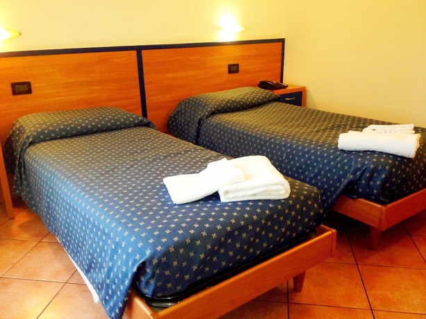 Imagen de la habitación del Hotel Iride, Mil&aacute;n. Foto 11