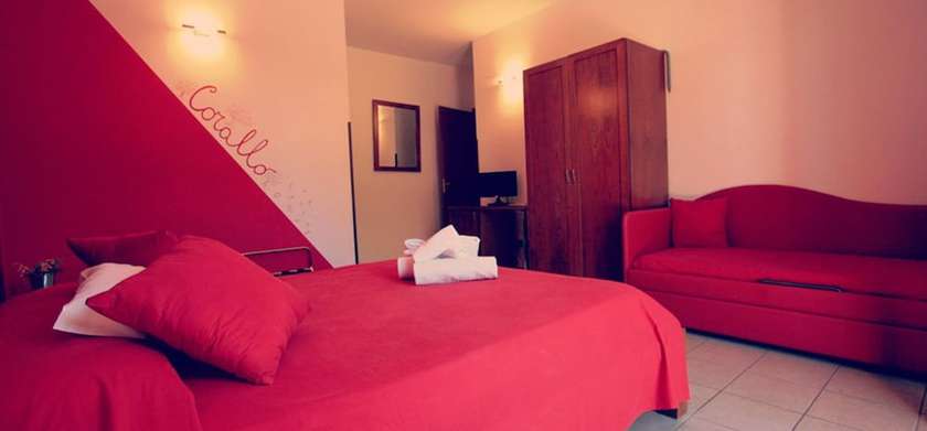 Imagen de la habitación del Hotel Iride, San Vito Lo Capo. Foto 10