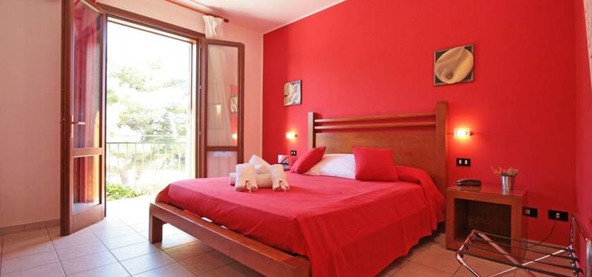 Imagen de la habitación del Hotel Iride, San Vito Lo Capo. Foto 11