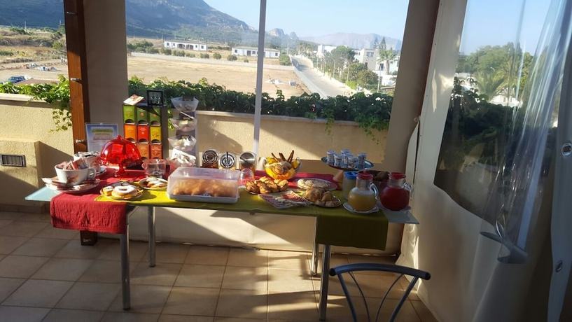 Imagen del bar/restaurante del Hotel Iride, San Vito Lo Capo. Foto 5