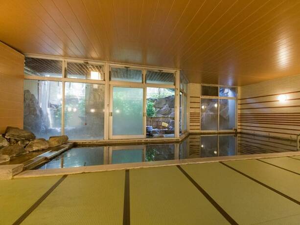 Imagen general del Hotel Irifuneso, Beppu. Foto 5