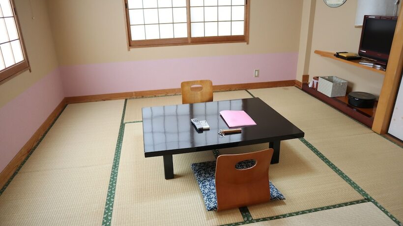 Imagen de la habitación del Hotel Irifuneso, Beppu. Foto 24
