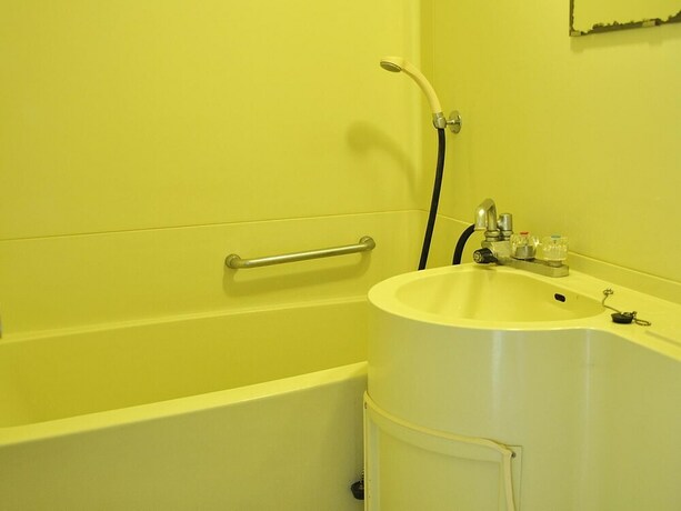 Imagen de la habitación del Hotel Irifuneso, Beppu. Foto 27