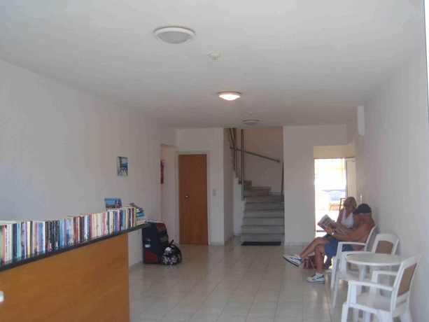 Imagen de los interiores del Hotel Irilena Apartments. Foto 8