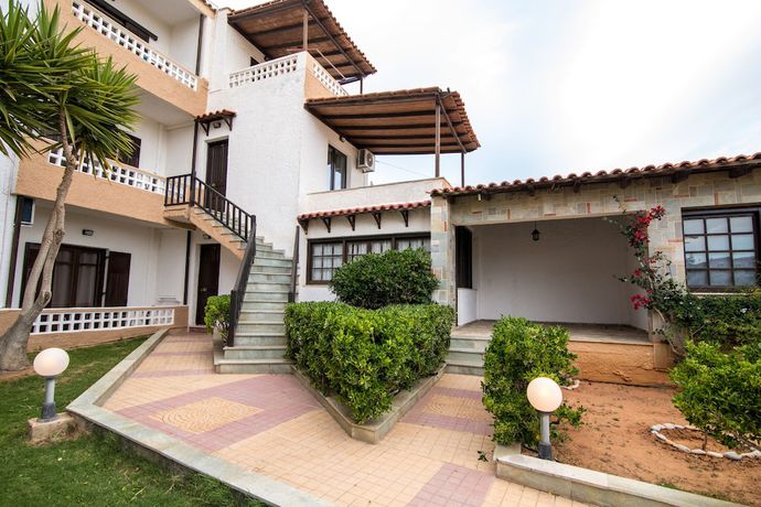 Imagen de los interiores del Hotel Irilena by Checkin. Foto 16