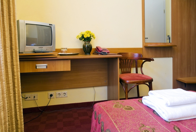 Imagen de la habitación del Hotel Irina. Foto 5