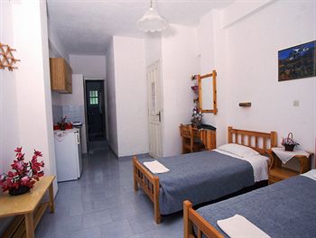 Imagen general del Hotel Irineos Studios. Foto 2