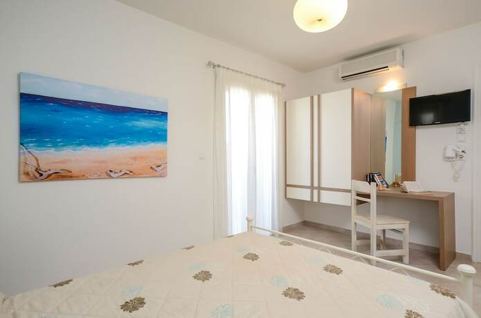 Imagen de la habitación del Hotel Irini Studios, Naxos. Foto 15