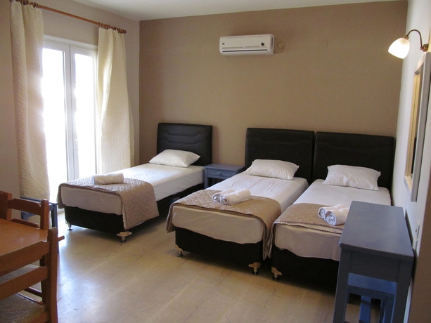 Imagen de la habitación del Hotel Irini Studios, Stalida. Foto 13