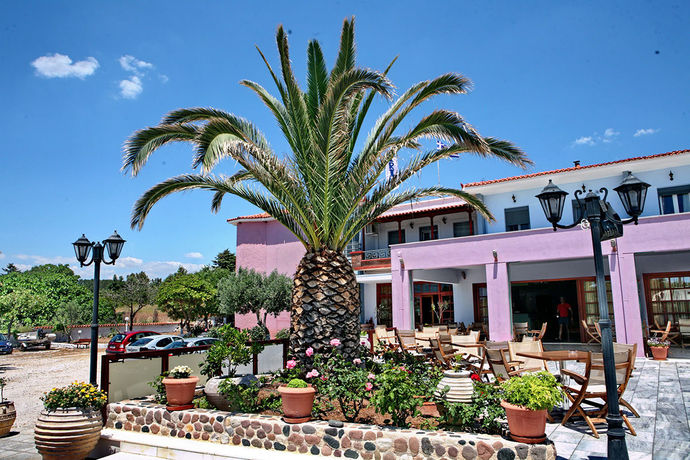 Imagen general del Hotel Irini, Vatera. Foto 4