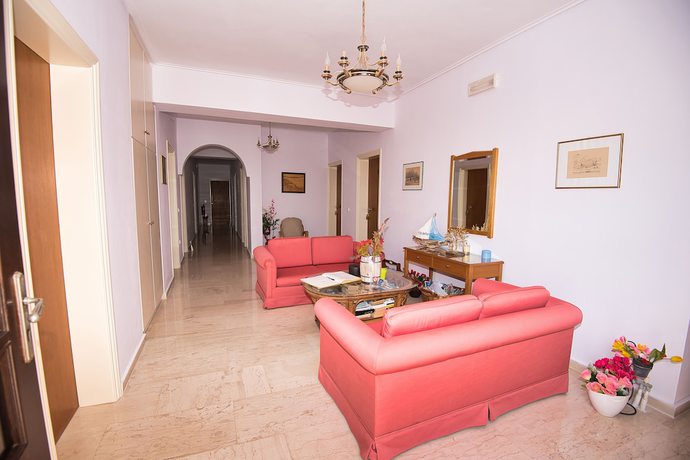 Imagen de los interiores del Hotel Irini\'s Rooms. Foto 19