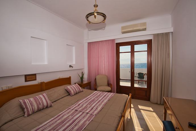 Imagen de la habitación del Hotel Irini\'s Rooms. Foto 17