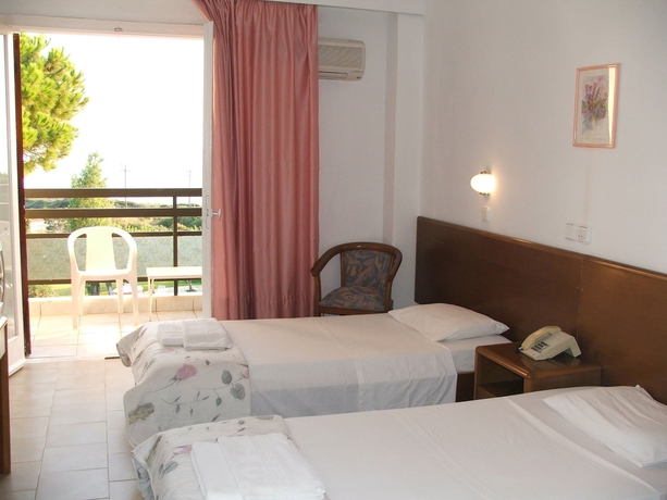 Imagen de la habitación del Hotel Irinna, Svoronata. Foto 3