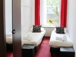 Imagen de la habitación del Hotel Iris, &Aacute;msterdam. Foto 4
