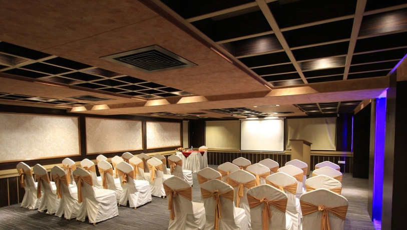 Imagen de los interiores del Hotel Iris, BANGALORE. Foto 4