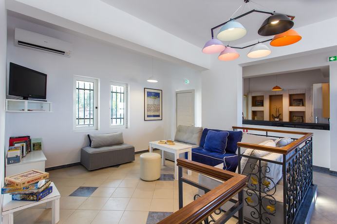 Imagen de los interiores del Hotel Iris Beach. Foto 20
