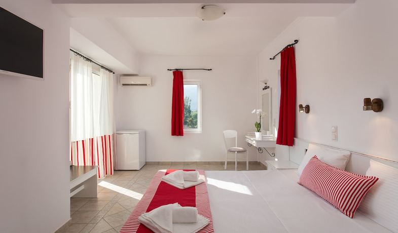 Imagen de la habitación del Hotel Iris Beach. Foto 9