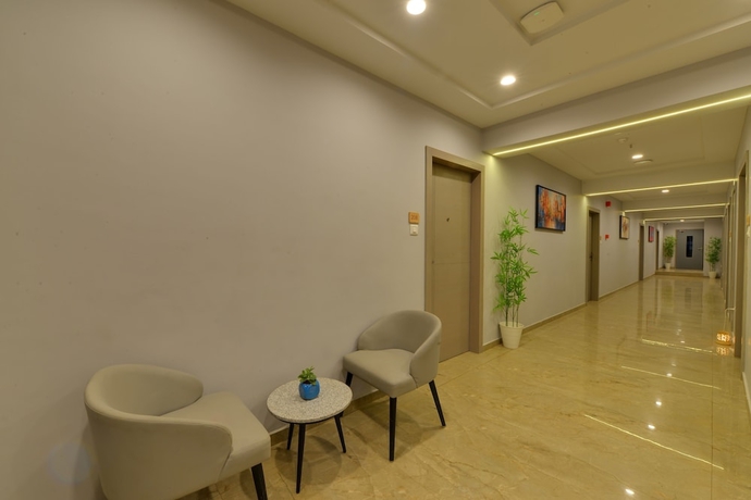 Imagen de los interiores del Hotel Iris Beacon, Rajkot. Foto 16