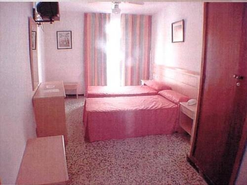 Imagen general del Hotel Iris, Benidorm Centro. Foto 6