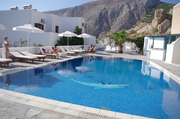 Imagen de la piscina del Hotel Iris Boutique. Foto 10