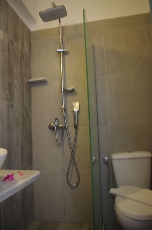 Imagen de la habitación del Hotel Iris Boutique. Foto 4