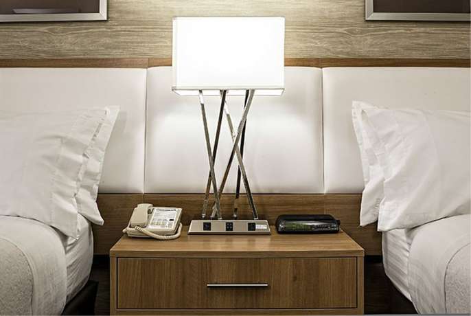Imagen de la habitación del Hotel Iris Cape Cod. Foto 12