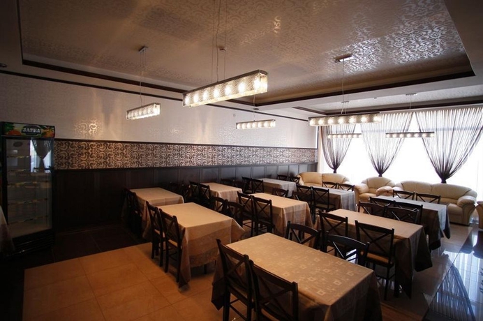 Imagen del bar/restaurante del Hotel Iris, Chisinau. Foto 3