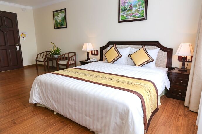 Imagen de la habitación del Hotel Iris Dalat. Foto 21