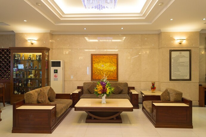Imagen de los interiores del Hotel Iris, Danang. Foto 38