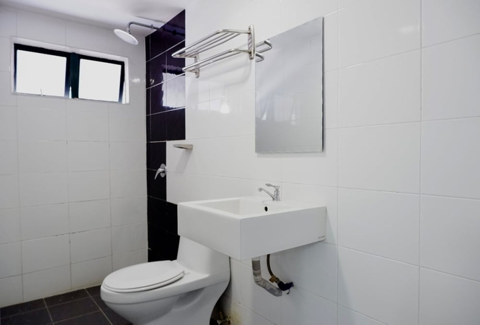 Imagen de la habitación del Hotel Iris Garden. Foto 14