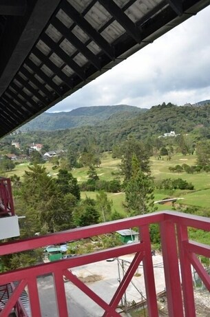 Imagen de la habitación del Hotel Iris House Resort. Foto 30