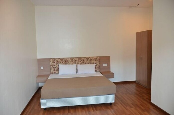 Imagen de la habitación del Hotel Iris House Resort. Foto 33