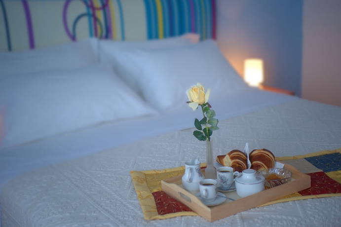 Imagen de la habitación del Hotel Iris, Ischia. Foto 6