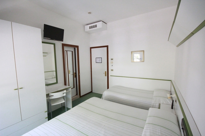 Imagen de la habitación del Hotel Iris, Lido Di Jesolo. Foto 9