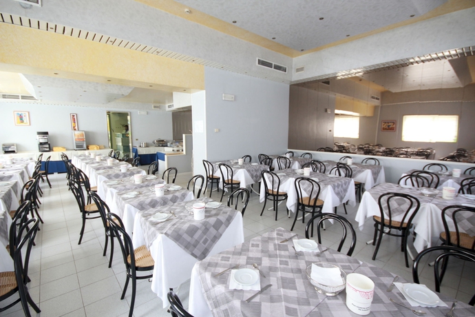 Imagen del bar/restaurante del Hotel Iris, Lido Di Jesolo. Foto 5