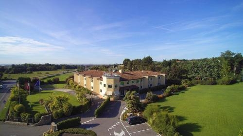 Imagen general del Hotel Iris Mhotel. Foto 4