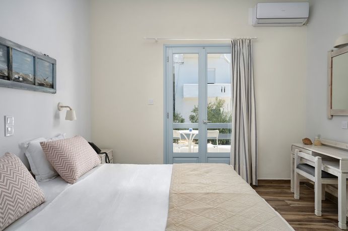 Imagen de la habitación del Hotel Iris, Paros. Foto 5