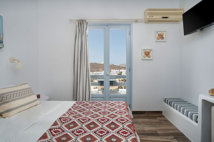 Imagen de la habitación del Hotel Iris, Paros. Foto 7