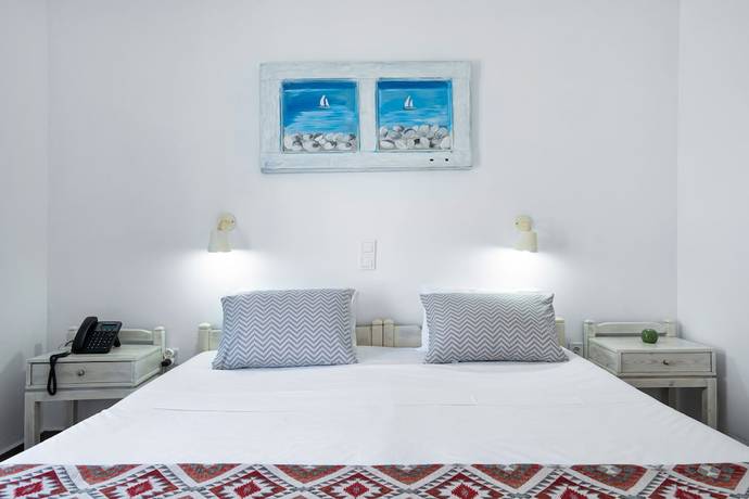 Imagen de la habitación del Hotel Iris, Paros. Foto 9