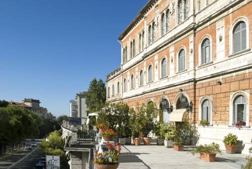 Imagen de la habitación del Hotel Iris, Perugia. Foto 2