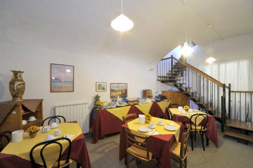 Imagen de la habitación del Hotel Iris, Perugia. Foto 4
